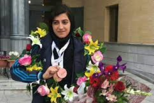 همراه با اولین بانوی ملی پوش دونده کم بینا