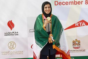 رقابتهای پارا دوومیدانی فزاع دبی/ صفرزاده در دوی 400 متر بانوان نقره گرفت