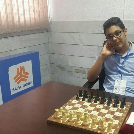 امید کریمی تنها نماینده از نابینایان در مسابقات شطرنج قهرمانی غرب آسیا 